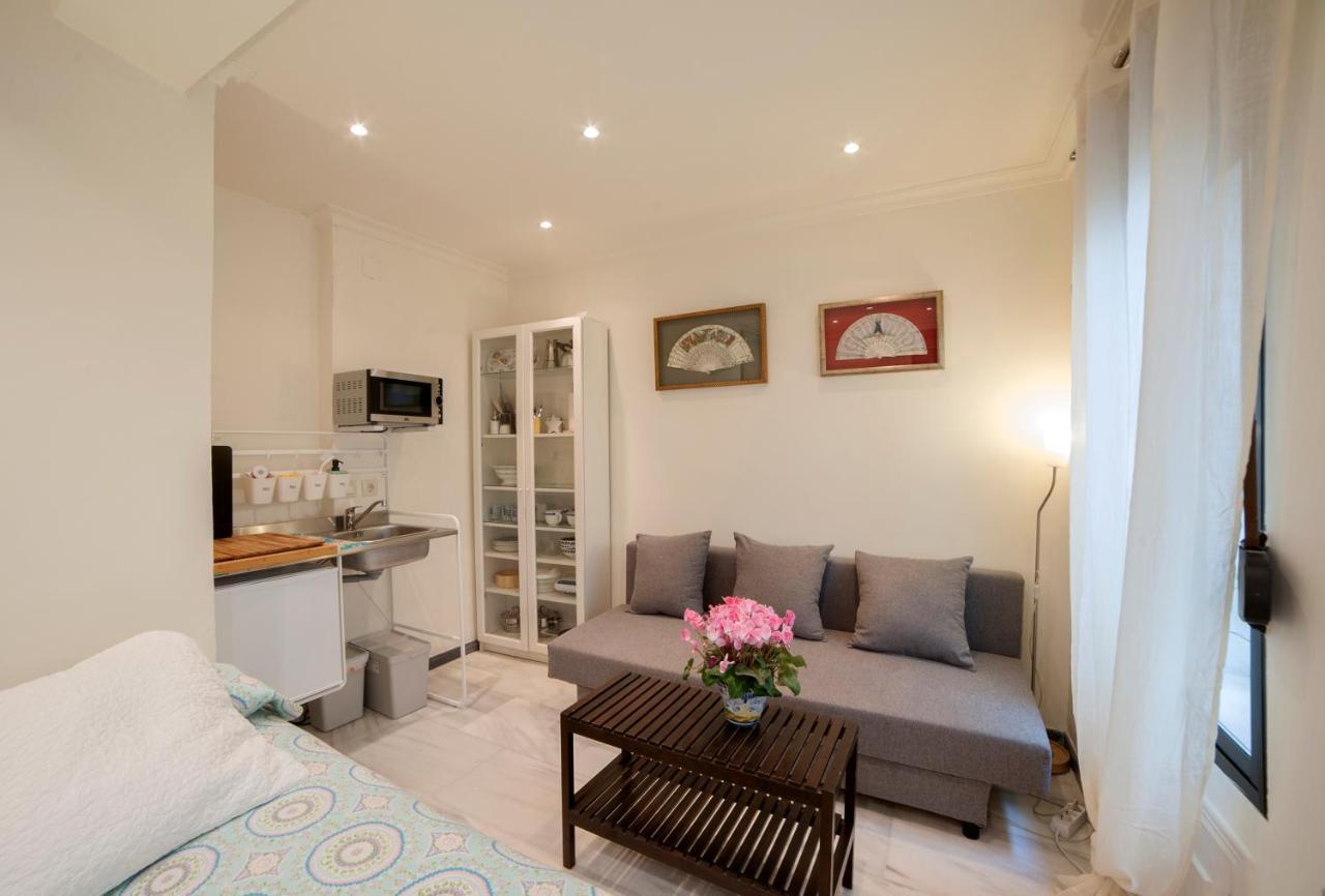 Atanasio Barron Apartment Seville Ngoại thất bức ảnh
