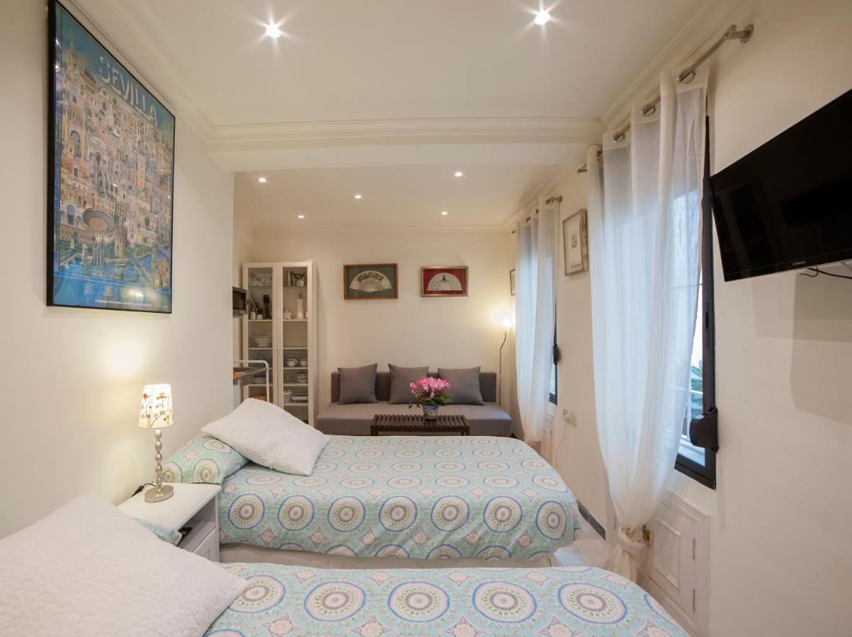 Atanasio Barron Apartment Seville Ngoại thất bức ảnh
